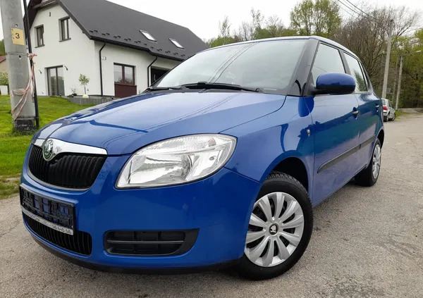 samochody osobowe Skoda Fabia cena 14900 przebieg: 122000, rok produkcji 2009 z Toszek